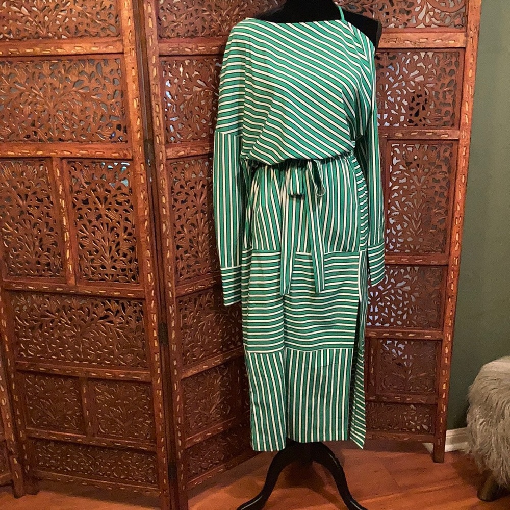 NWOT TOV Los Angeles Dress